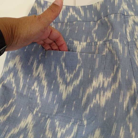 Chicos Blue Ikat Linen Wide Leg Pocket Pants Women Size 1.5 M 10 Relaxed Fit - Picture 5 of 14